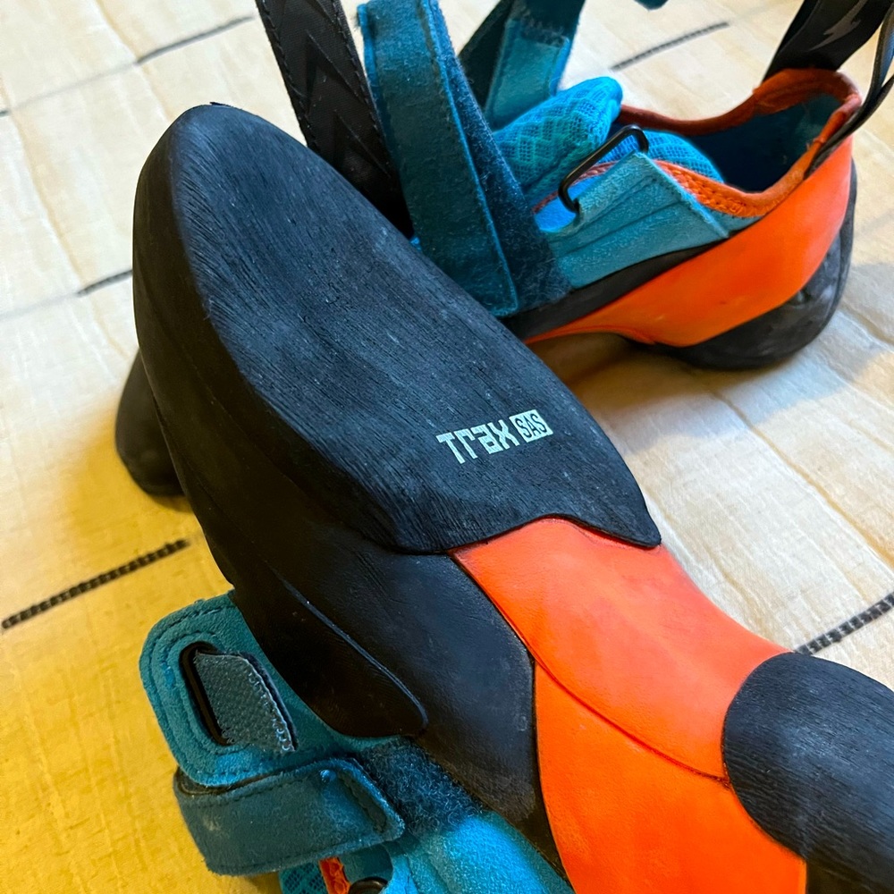 Shamans evolve climbing shoe 9.5 new 42.5